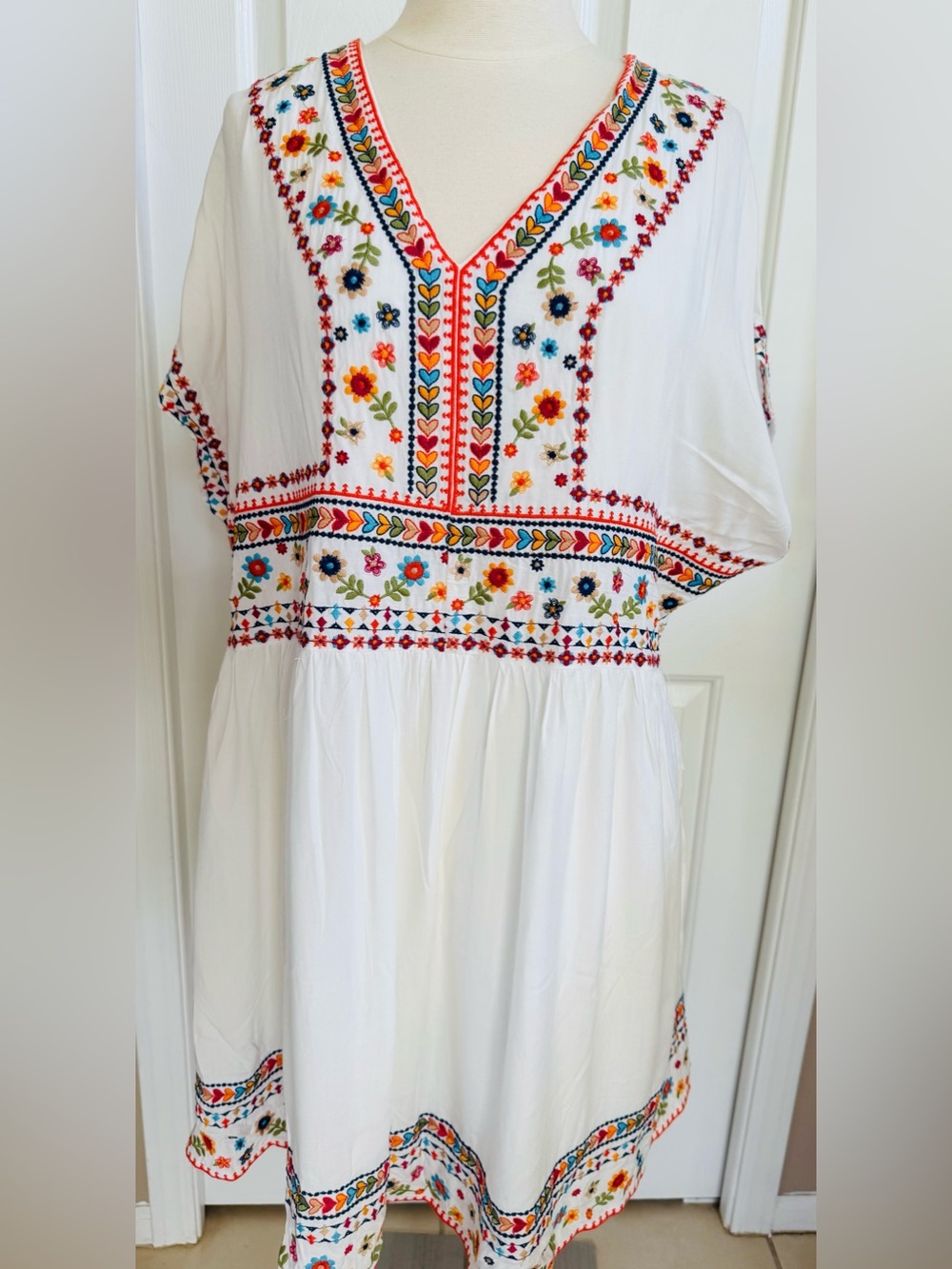 Savanna Jane White Boho Dress with Multicolor Heart and Floral Embroidery